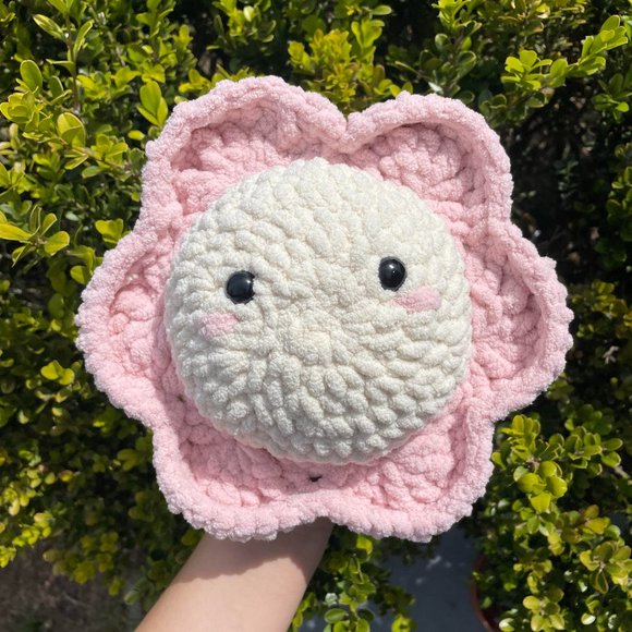 Handmade Crochet Flower Stuffy - Picture 1 of 1